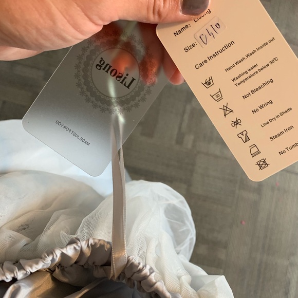 Tule Skirt (grey) Brand New - Picture 5 of 6